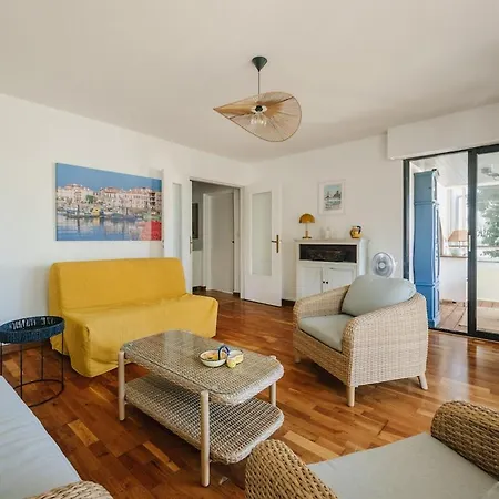 Chez Britta Апартаменты Биарриц